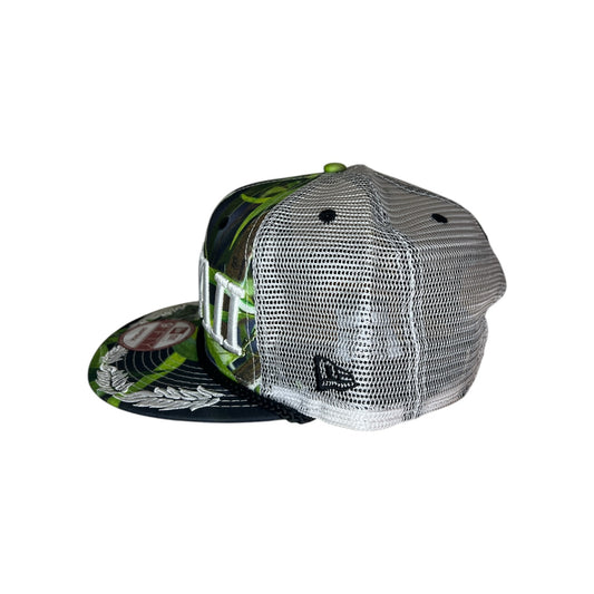 FITTED HAWAII Palm Trees Snapback