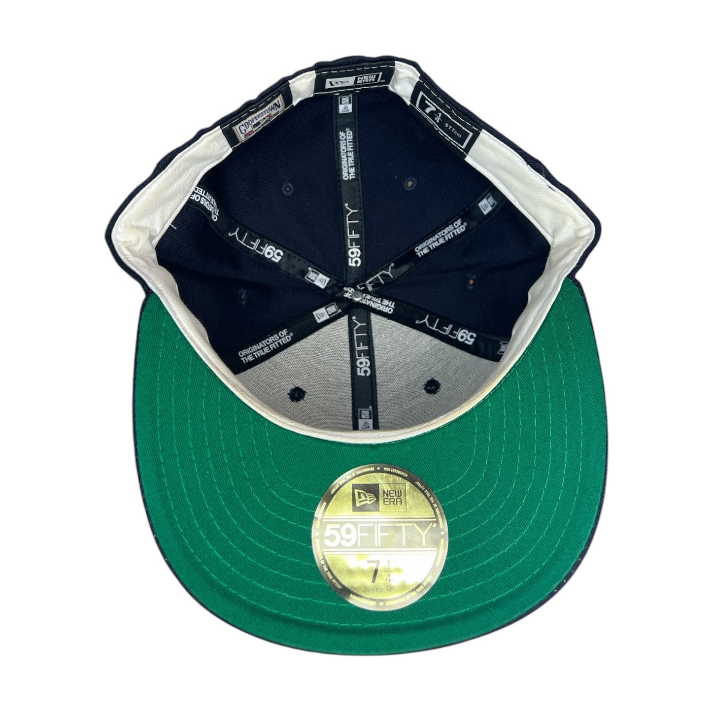 Boston Red Sox New Era Fitted size 7 3/8 Hat