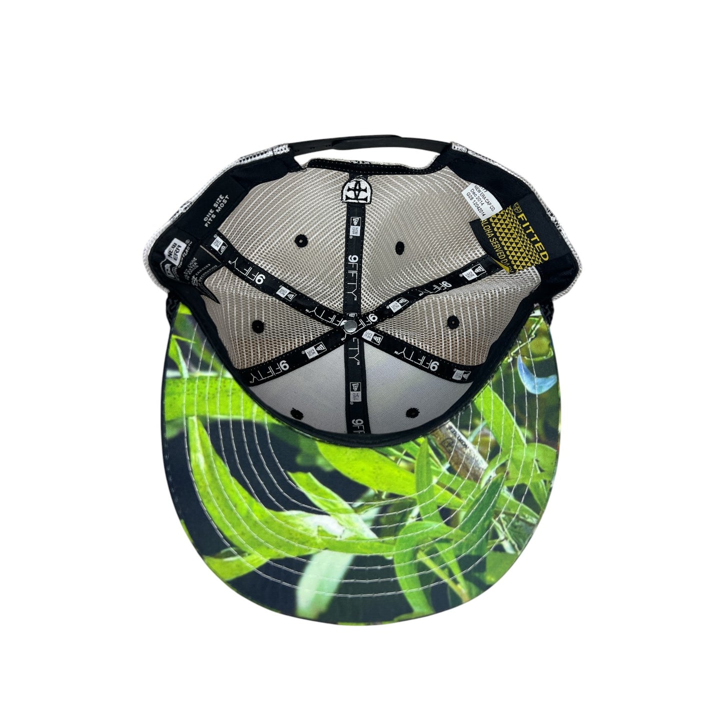 FITTED HAWAII Palm Trees Snapback