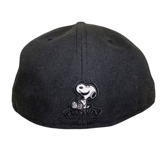 Snoopy Peanuts New Era Fitted Size 7 3/8 Hat