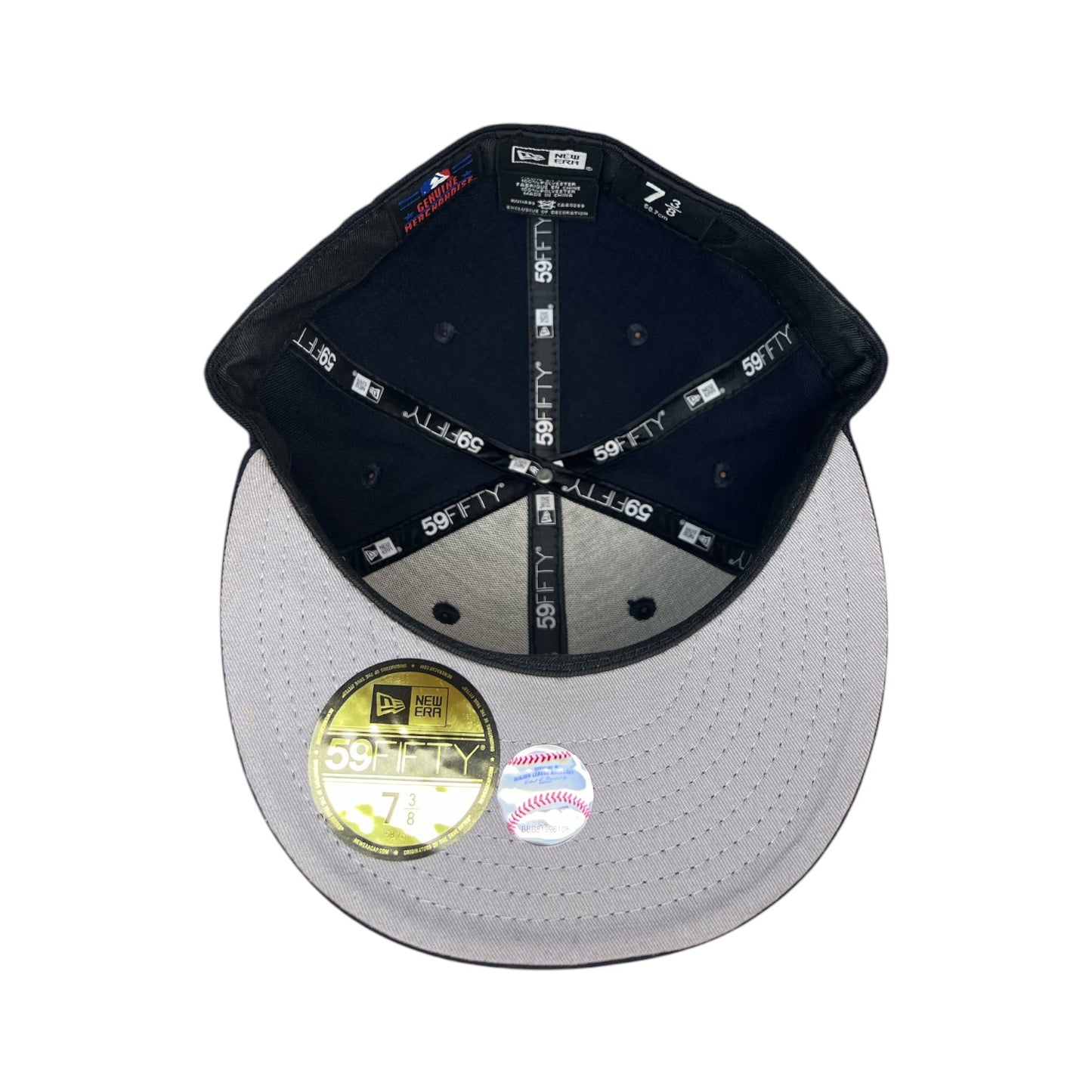 New York Yankees New Era Fitted size 7 3/8 Hat