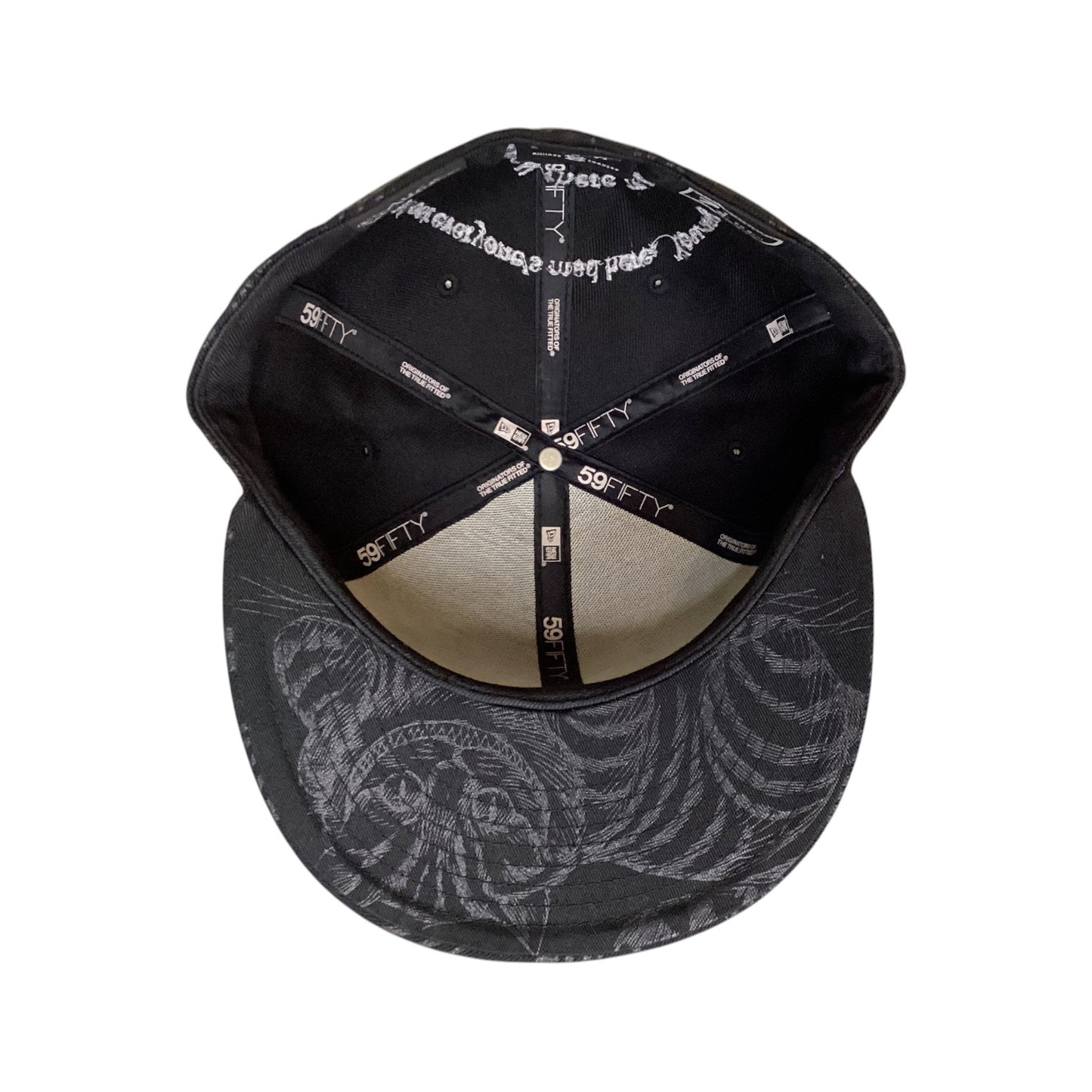 Alice in Wonderland Cheshire Cat New Era Fitted Size 7 3/8 Hat