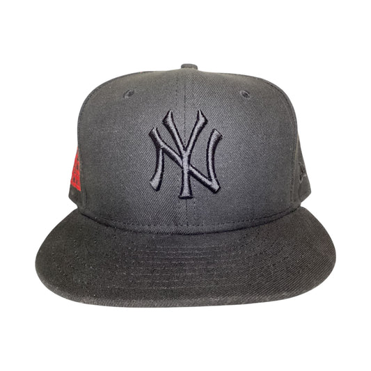 New York Yankees 1977 World Series Reggie Jackson (Mr. October)New Era USA Fitted Size 7 3/8 Hat