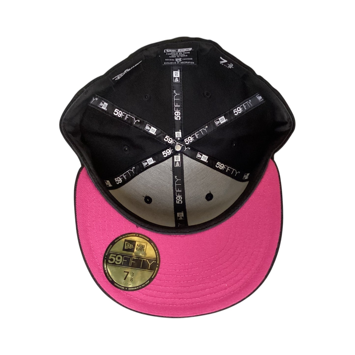 Alice in Wonderland Cheshire Cat New Era Fitted Size 7 3/8 Hat