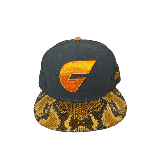 Rugby Giants Custom New Era Fitted Size 7 1/4 Hat