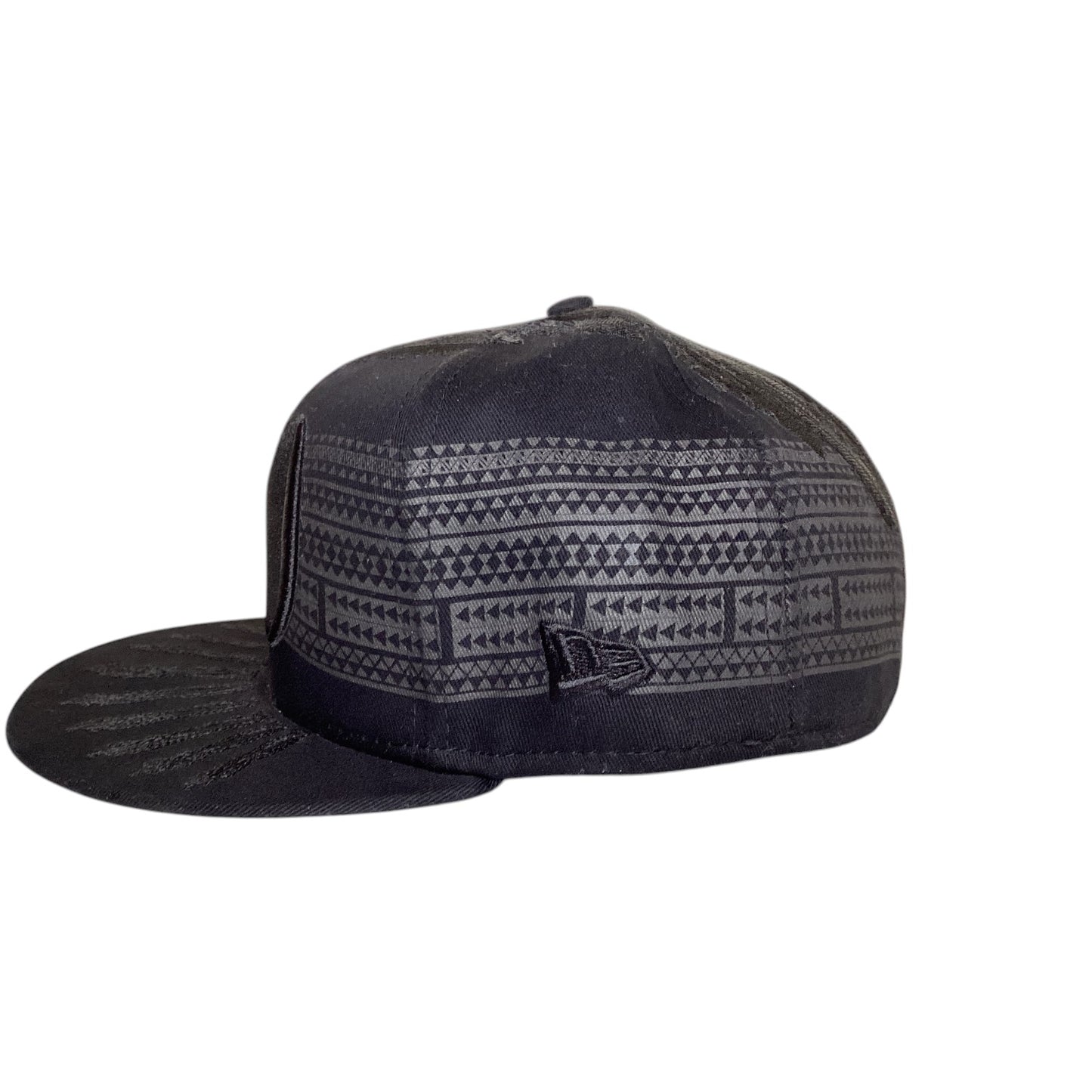 FITTED HAWAII 2015 UMI A OLA 10TH ANNIVERSARY MAKINI New Era Fitted Size 7 3/8 Hat
