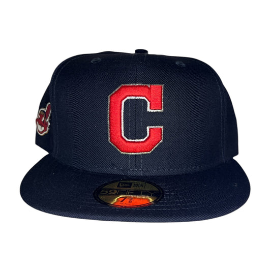 Cleveland Indians Side Pin New Era Fitted Size 7 3/8 Hat